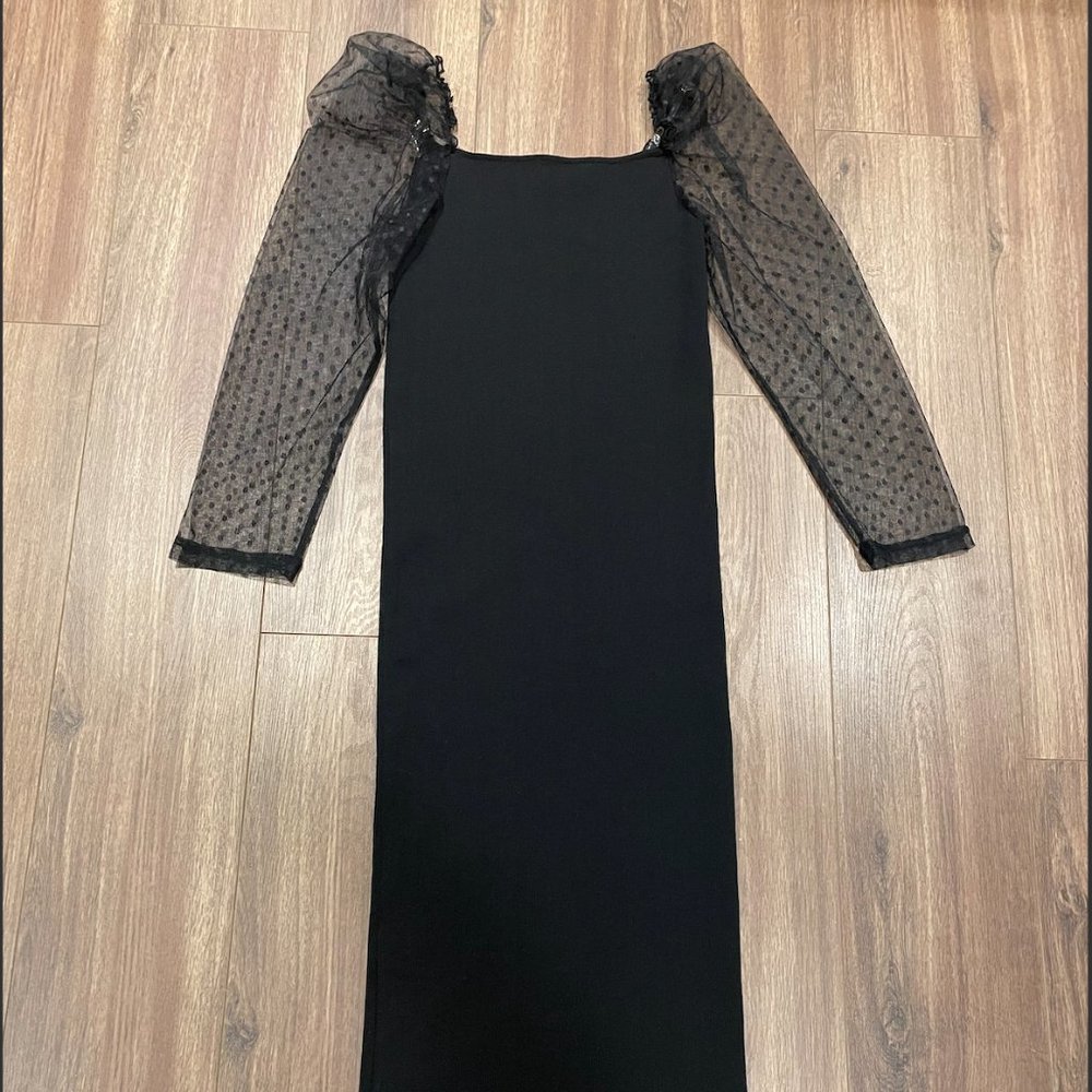 Brand new, black long dress, lace sleeves, size s/m, off shoulder